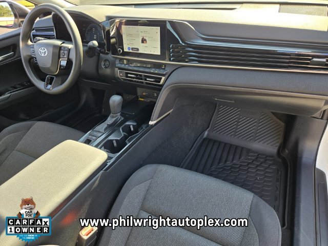 Used 2025 Toyota Camry LE FWD image 20