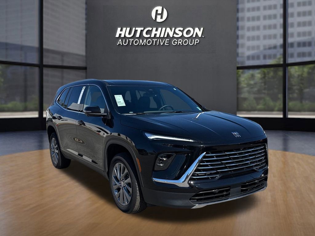 Certified 2025 Buick Enclave Preferred image 1