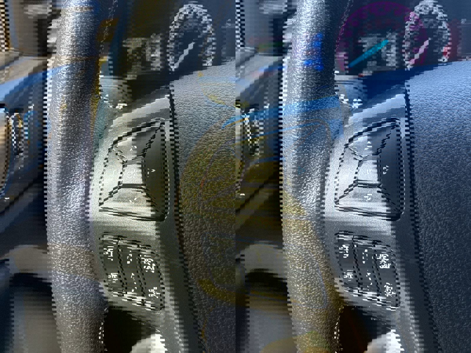 Used 2020 Ford Ranger Lariat w/ Equipment Group 501A Mid image 25