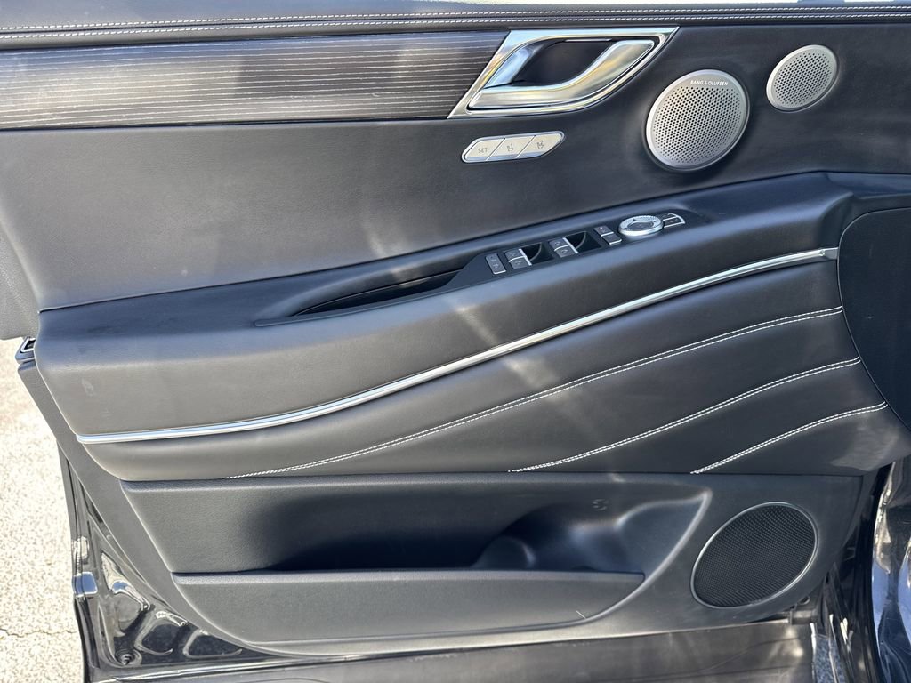 Used 2025 Genesis GV80 3.5T image 10