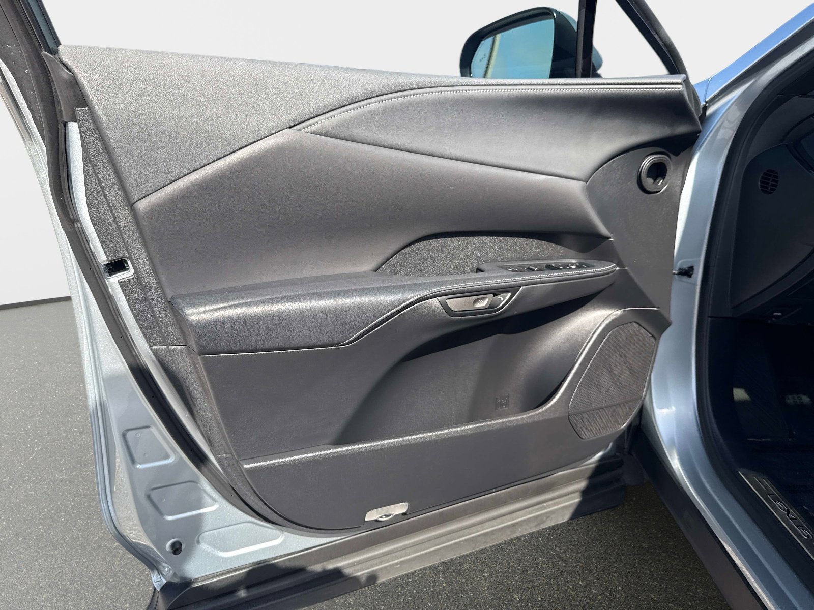 Used 2024 Lexus RX 350 Premium Plus w/ Convenience Package image 18