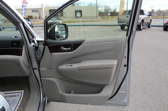 Used 2013 Nissan Quest S FWD image 14
