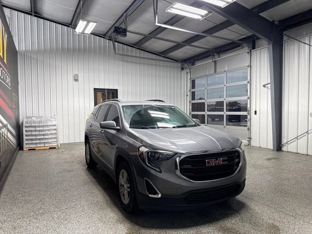 Used 2021 GMC Terrain SLE w/ Driver Convenience Package FWD image 16