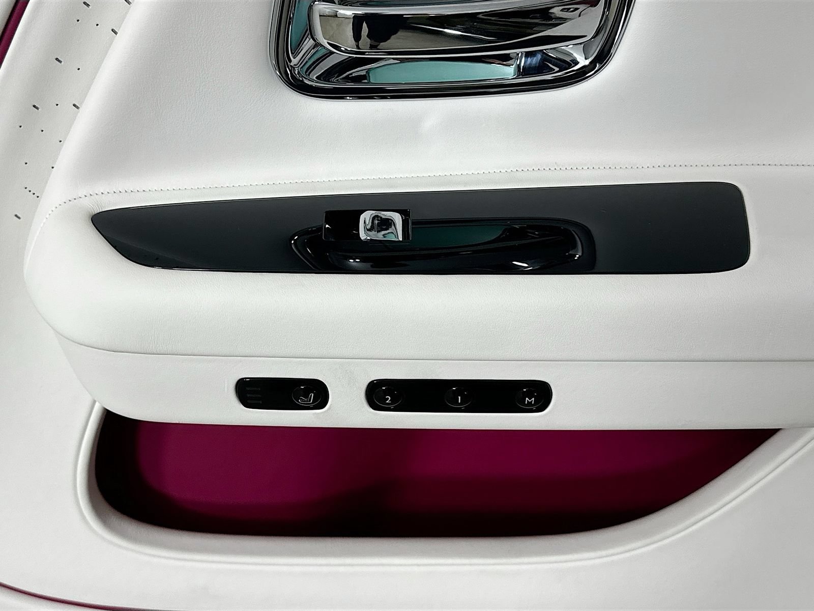 Used 2024 Rolls-Royce Spectre w/ Leather Finishing Pack AWD/4WD image 64