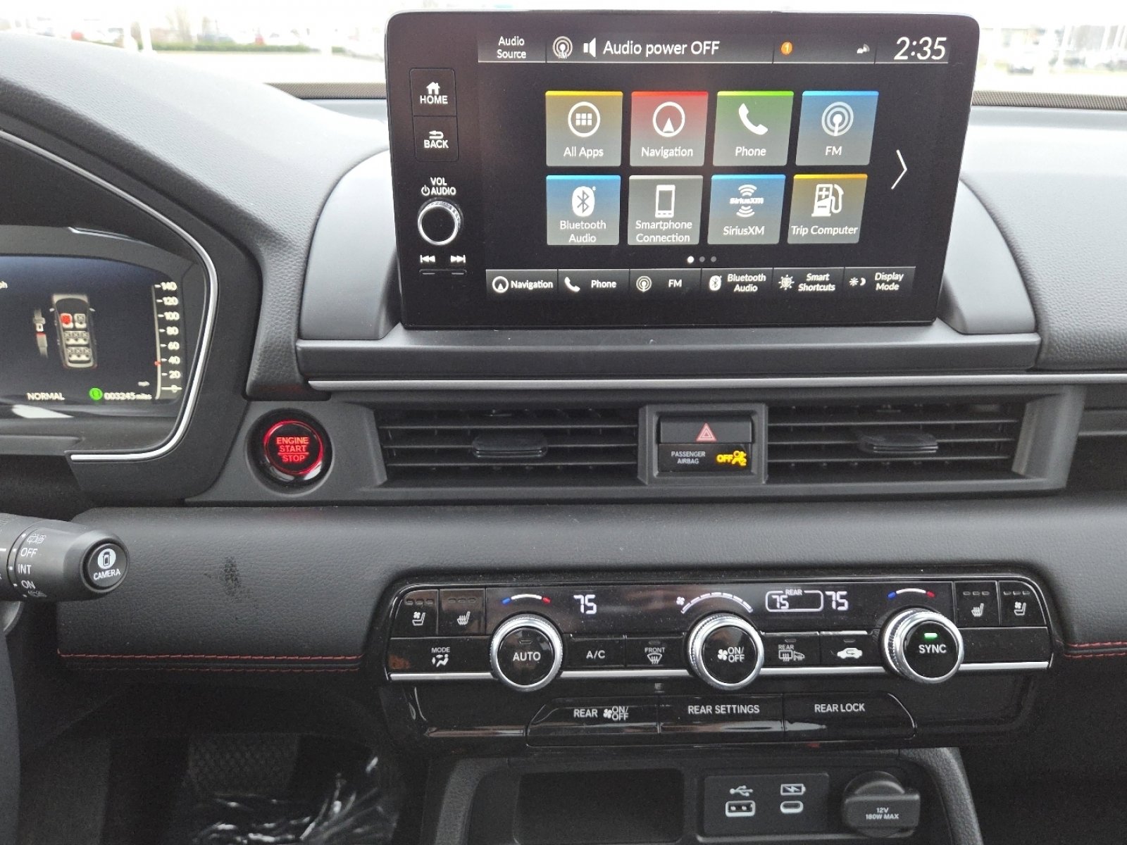 Used 2025 Honda Pilot Black Edition image 30