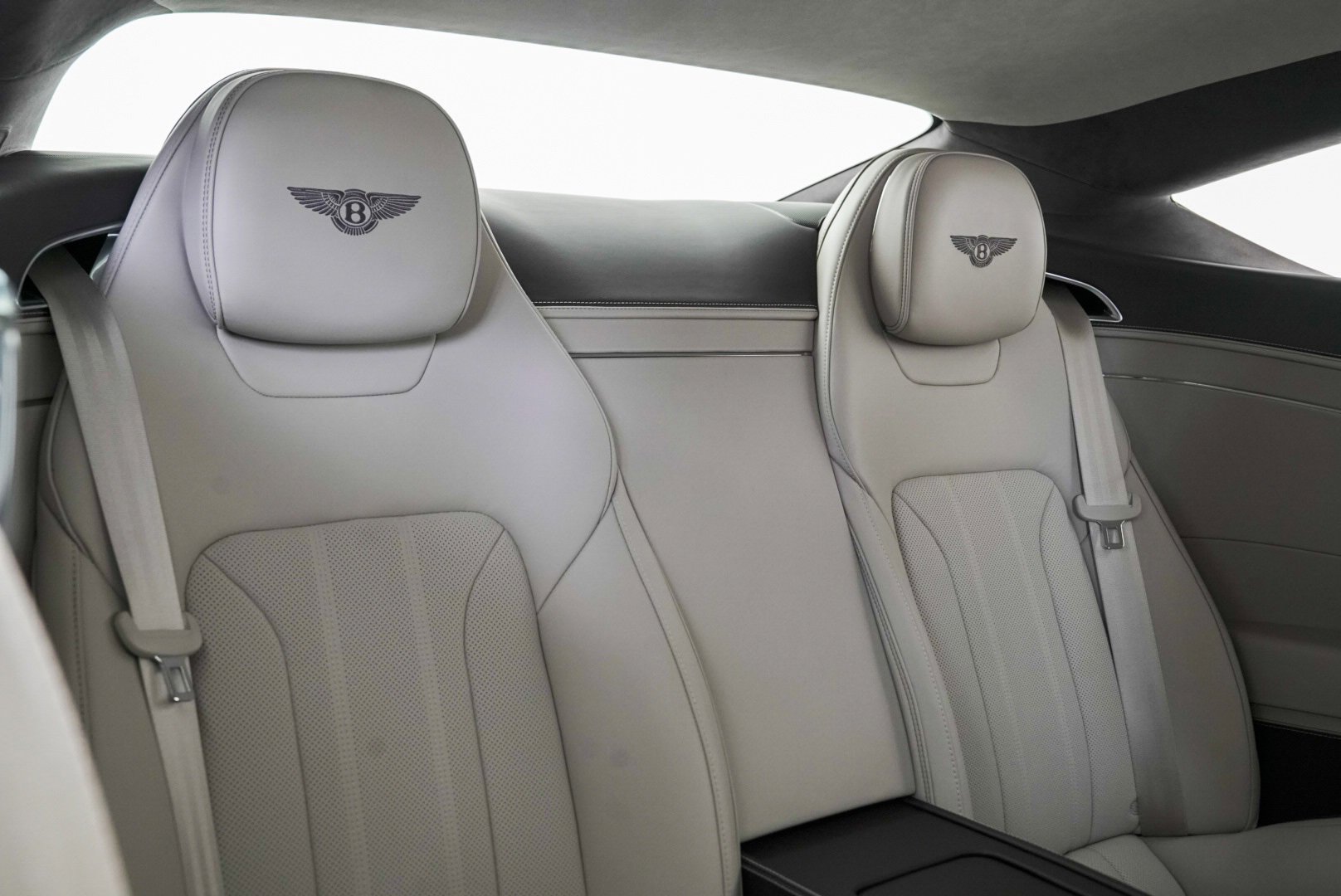 New 2026 Bentley Continental GT image 37