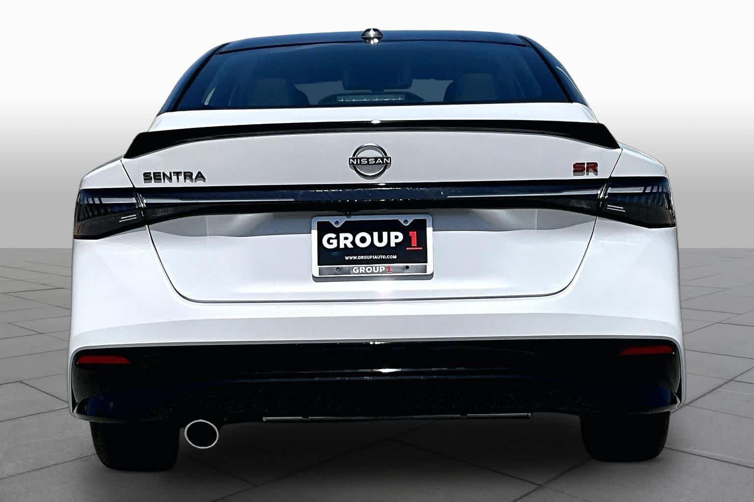 New 2026 Nissan Sentra SR FWD image 4
