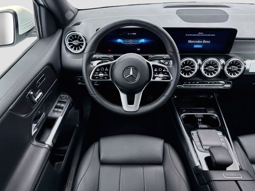 Used 2023 Mercedes-Benz GLB 250 image 10