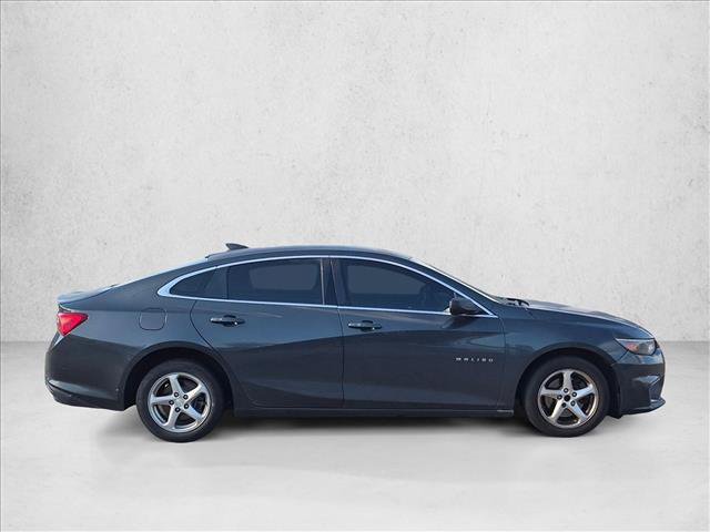Used 2018 Chevrolet Malibu LS FWD image 4