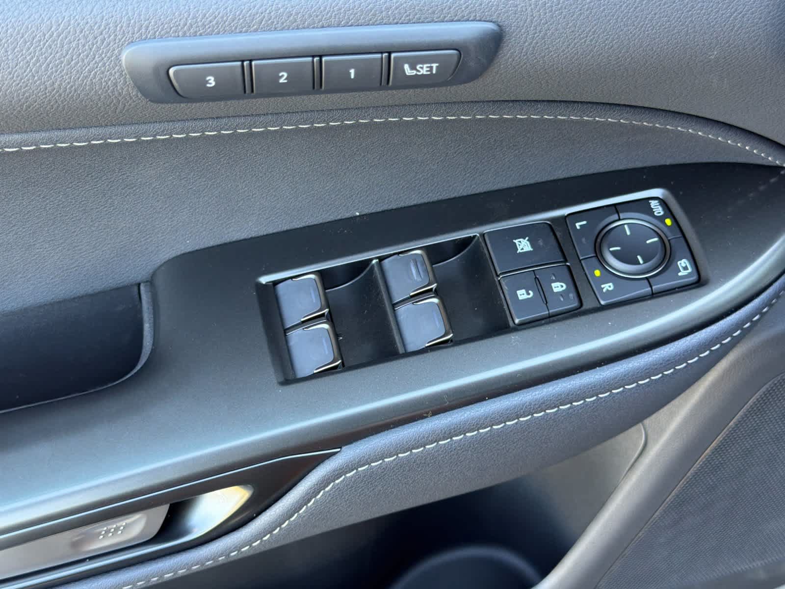 New 2026 Lexus NX 350h AWD w/ Accessory Package (Z2) image 13