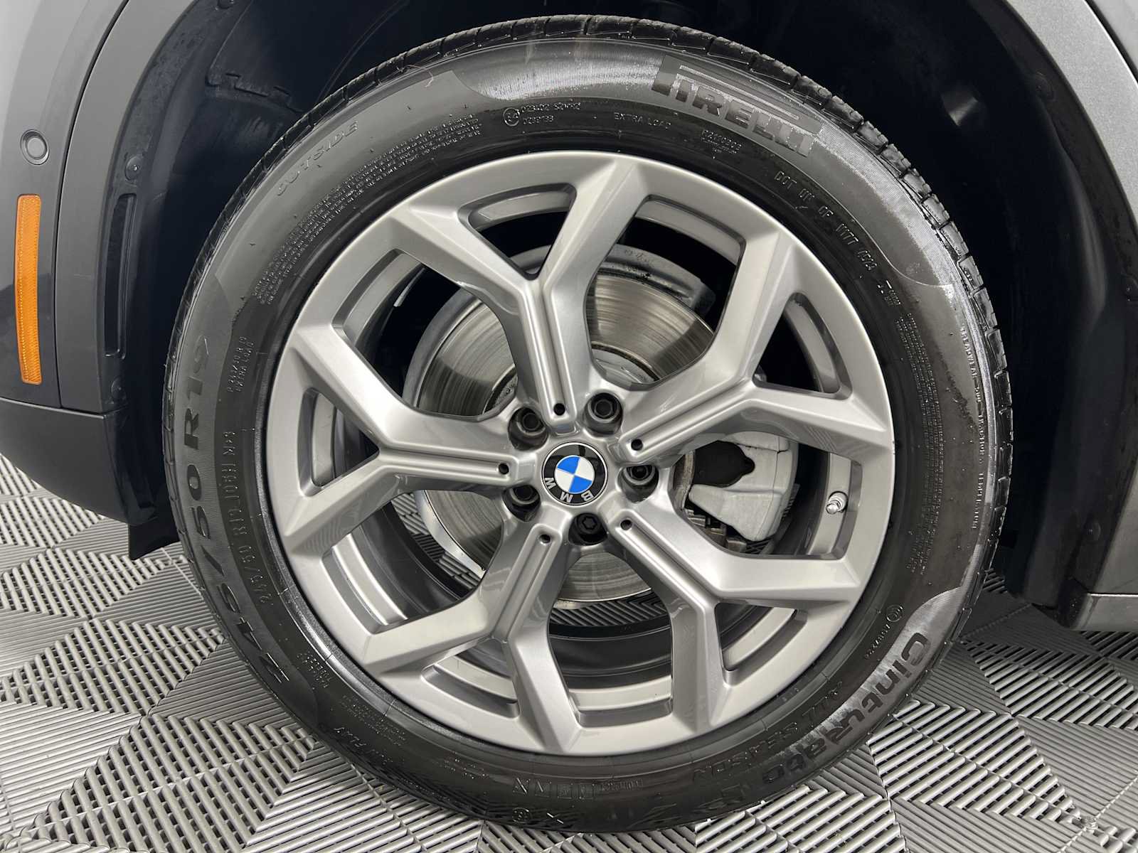 Used 2021 BMW X3 sDrive30i w/ Executive Package RWD image 14