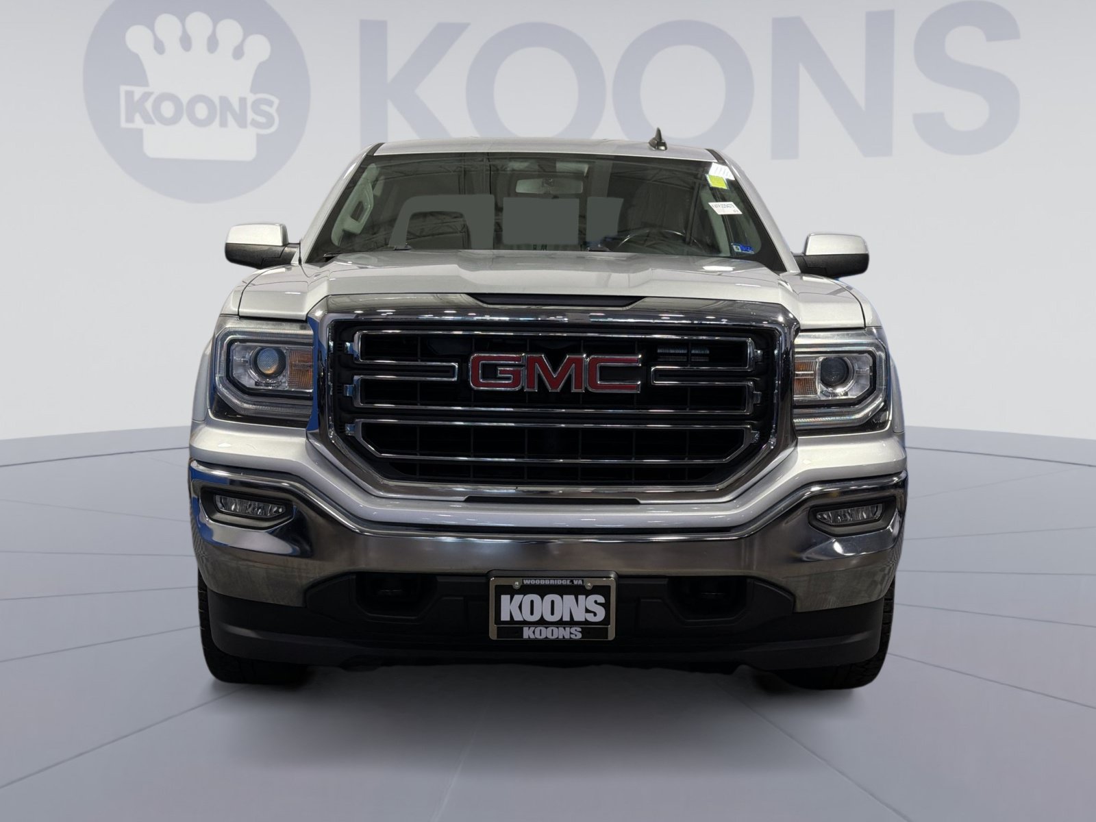 Used 2018 GMC Sierra 1500 SLE w/ Black Pack AWD/4WD image 11
