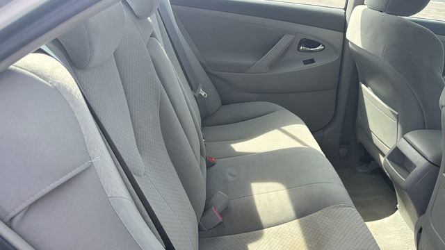 Used 2007 Toyota Camry LE image 25