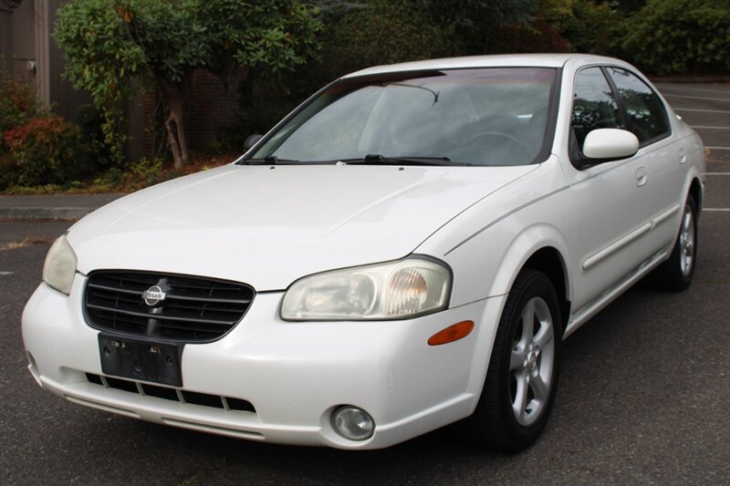 Used 2001 Nissan Maxima SE FWD image 1