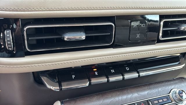 Used 2023 Lincoln Aviator Reserve w/ Equipment Group 201A AWD/4WD image 30