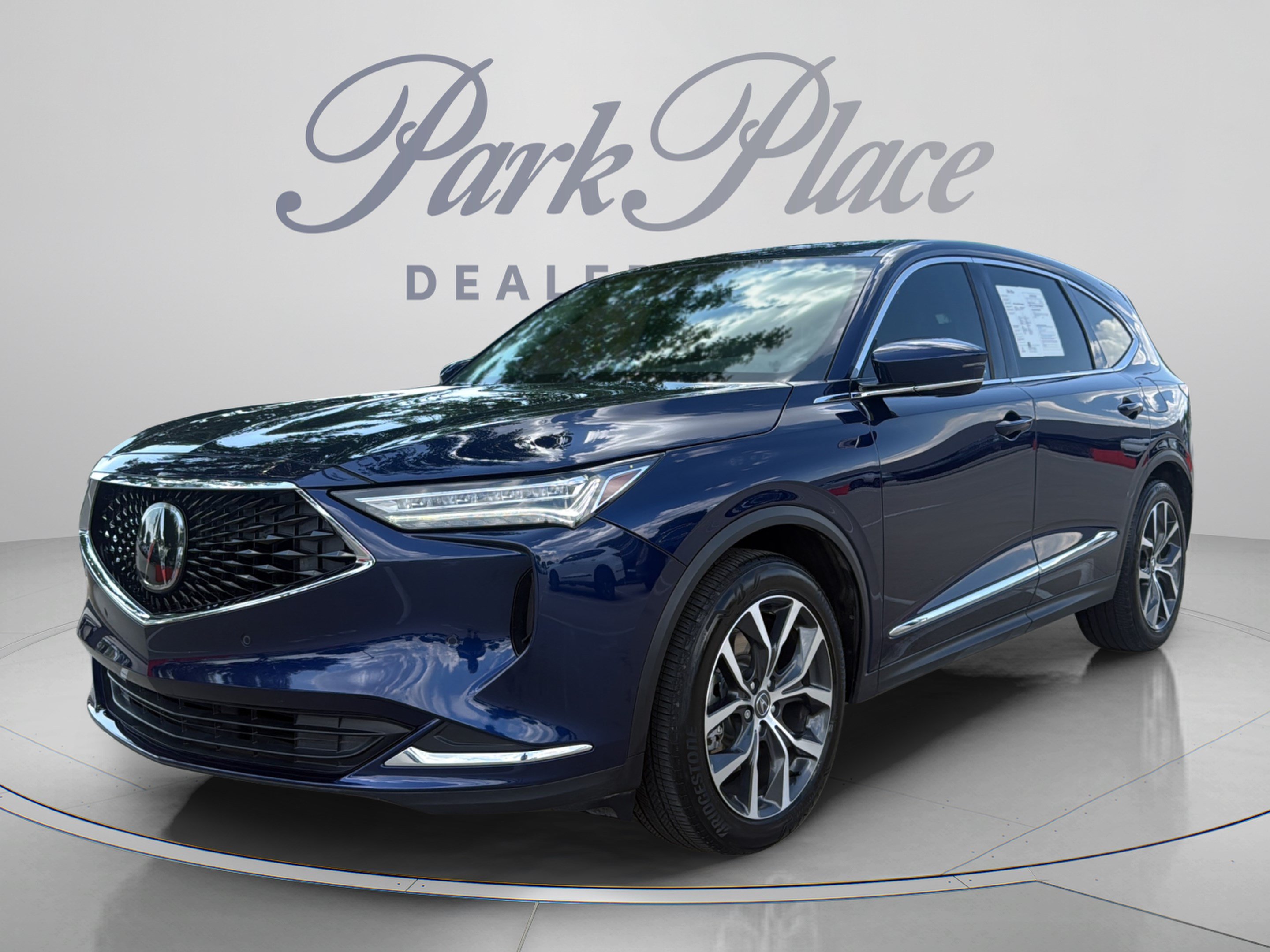 Used 2023 Acura MDX FWD w/ Technology Package image 1