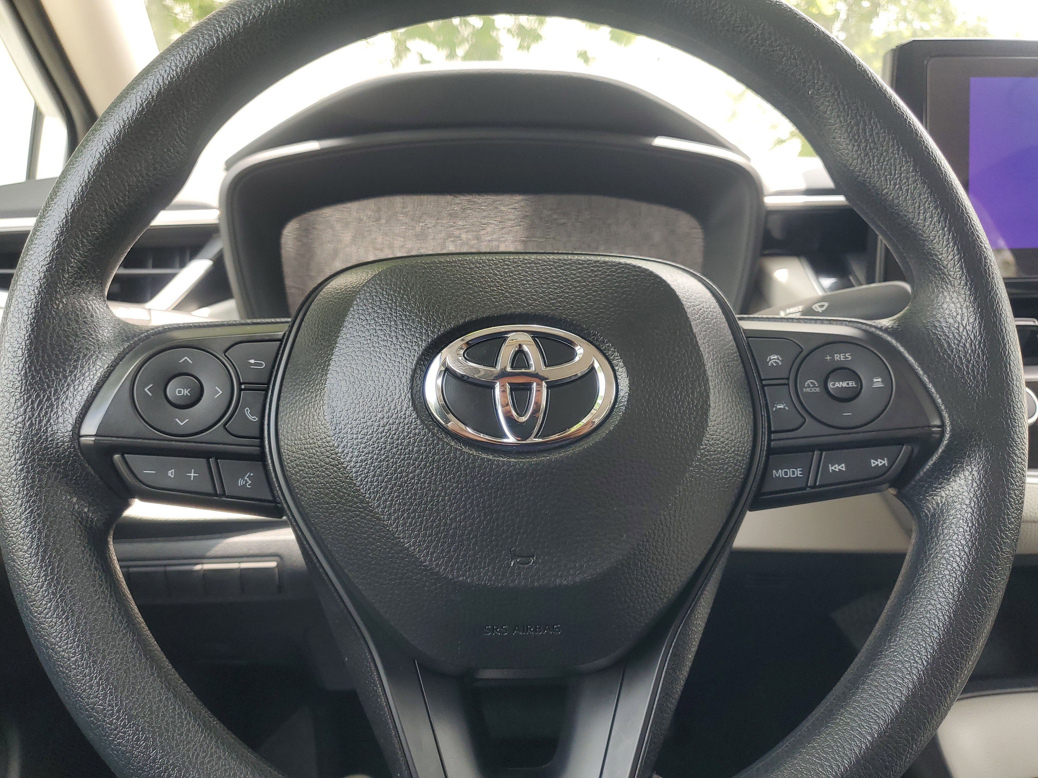 Certified 2025 Toyota Corolla LE w/ Convenience Package FWD image 20