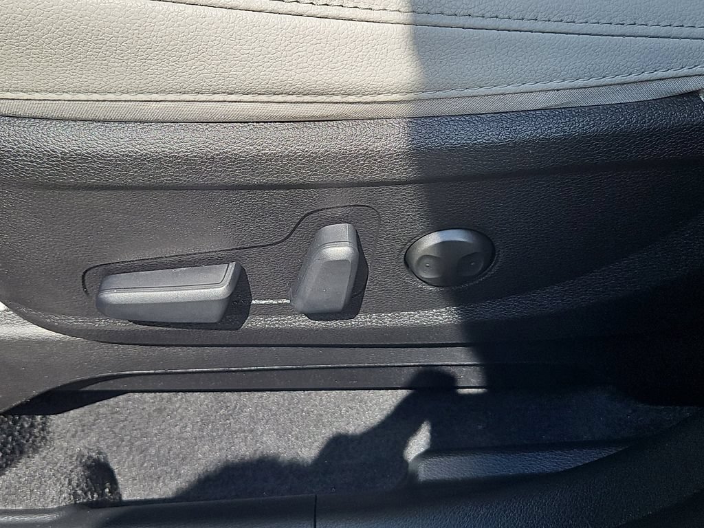 Certified 2023 Kia Telluride AWD image 22