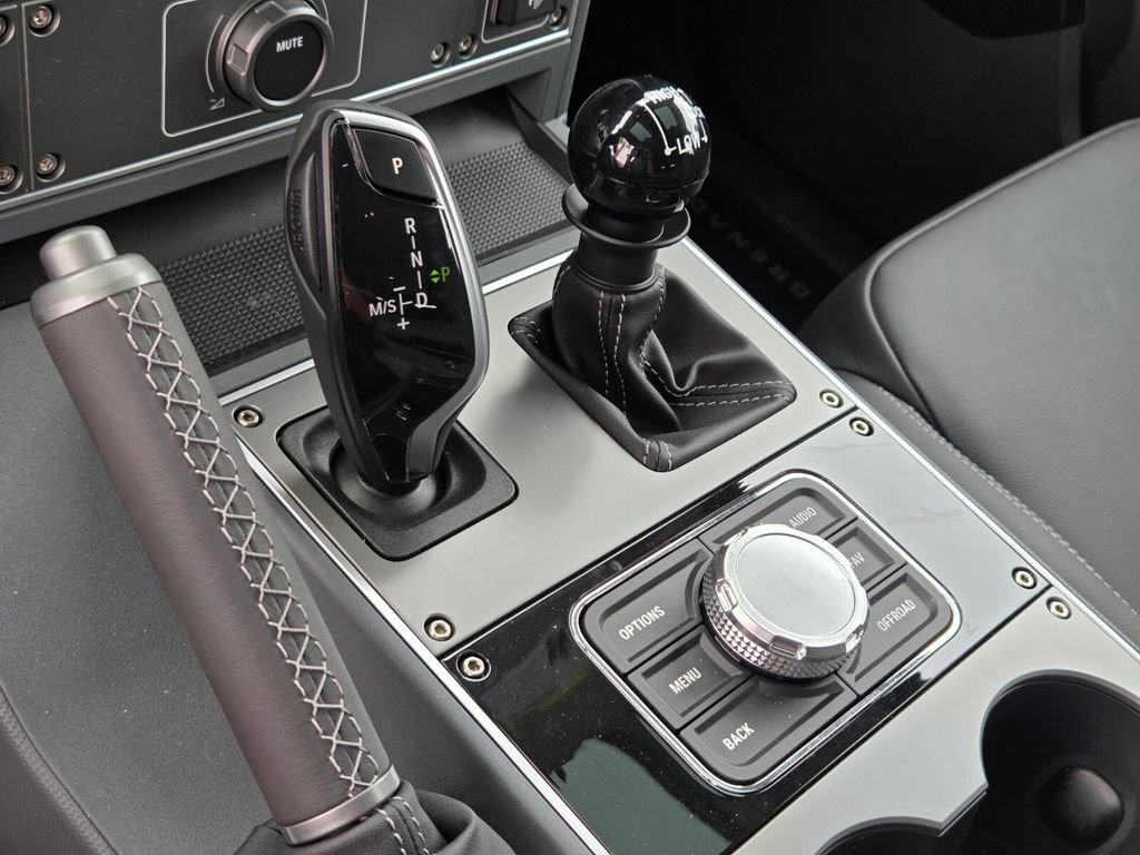 Used 2025 INEOS Grenadier Fieldmaster Edition image 25