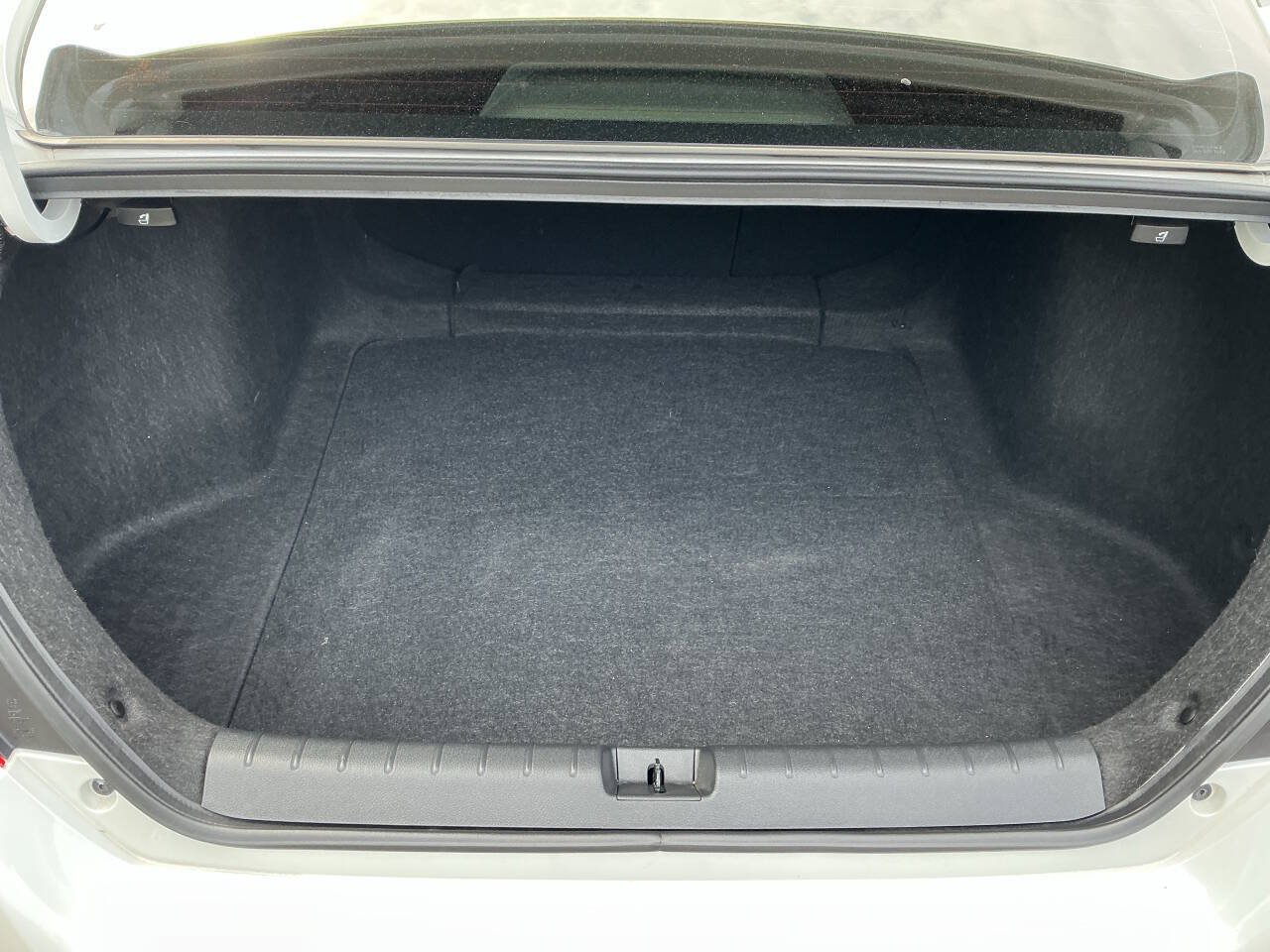 Used 2019 Honda Civic Touring image 34