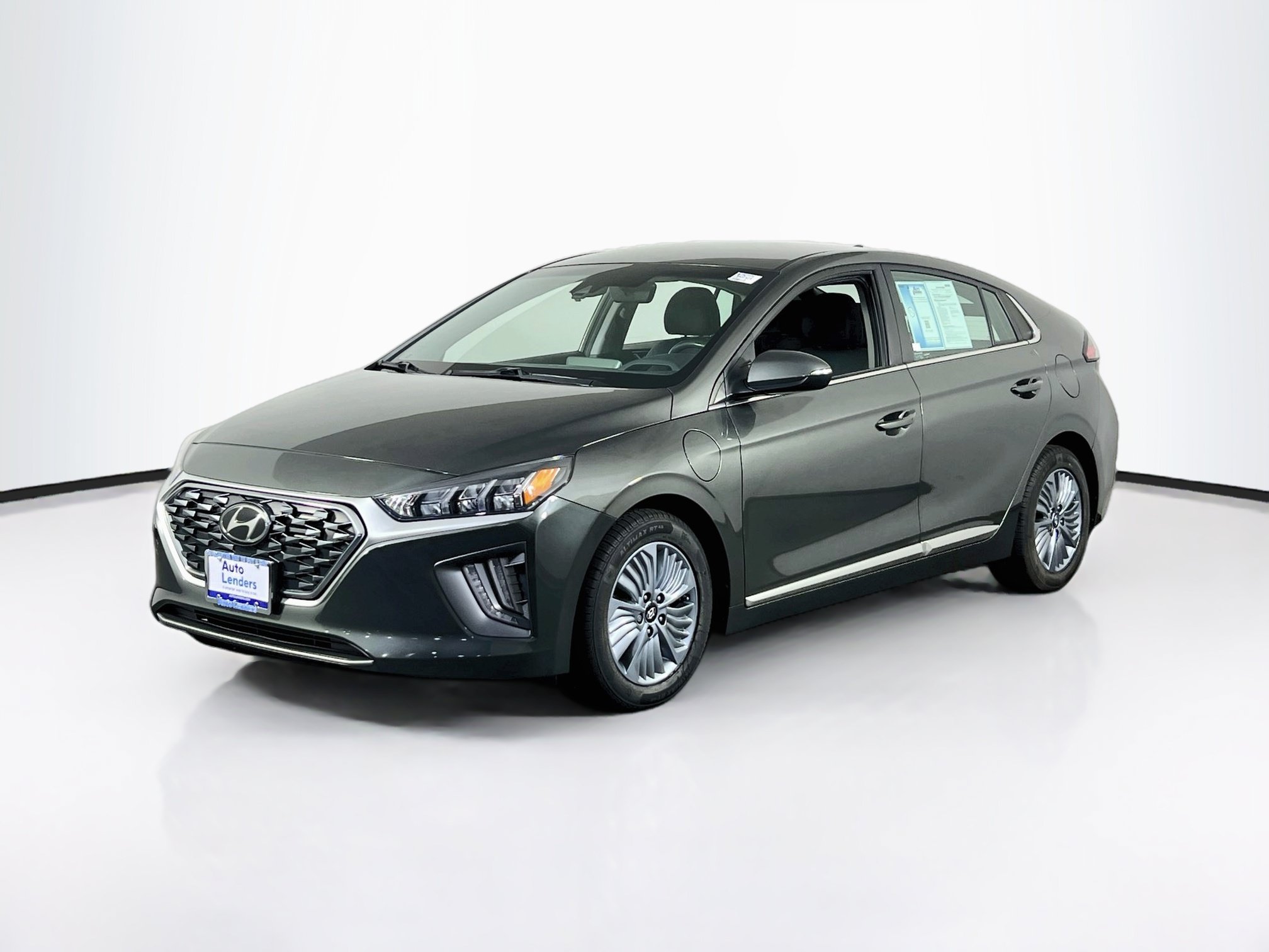 Used 2021 Hyundai Ioniq SEL FWD image 1