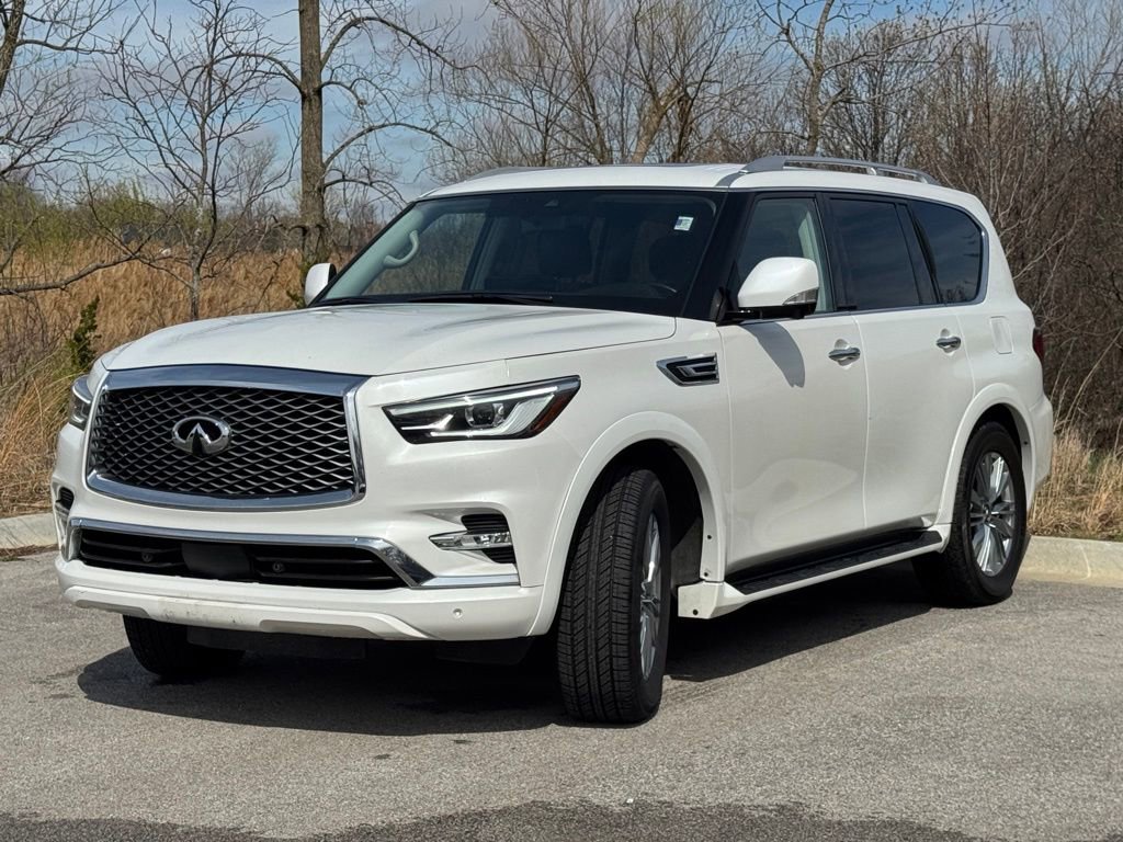 Used 2024 INFINITI QX80 Luxe image 3