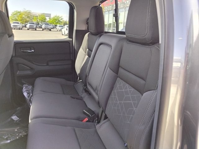 New 2026 Nissan Frontier SV w/ Tow Package AWD/4WD image 9