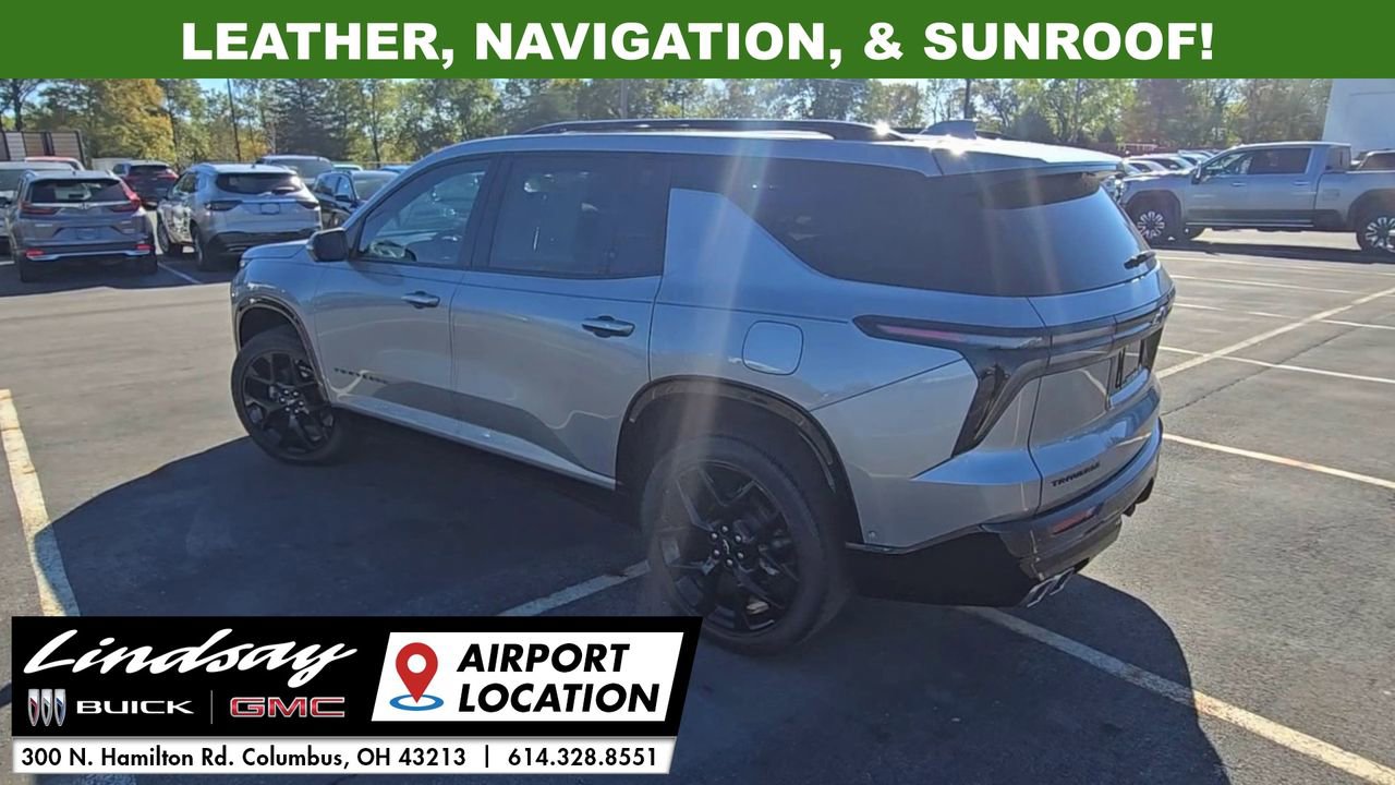 Used 2024 Chevrolet Traverse RS image 6