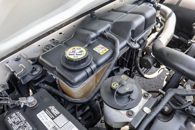 Used 2004 Ford Mustang GT RWD image 32