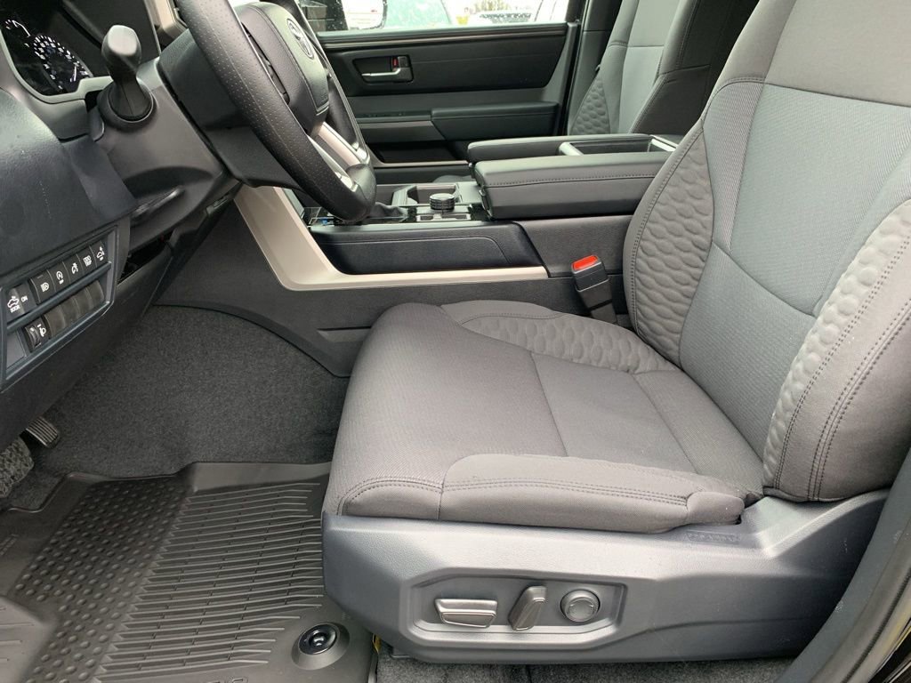 New 2026 Toyota Tundra SR5 image 10