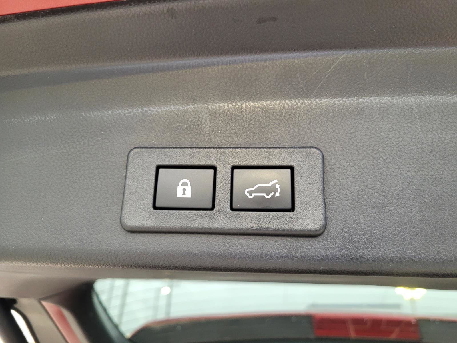 Certified 2025 Subaru Ascent Premium image 20