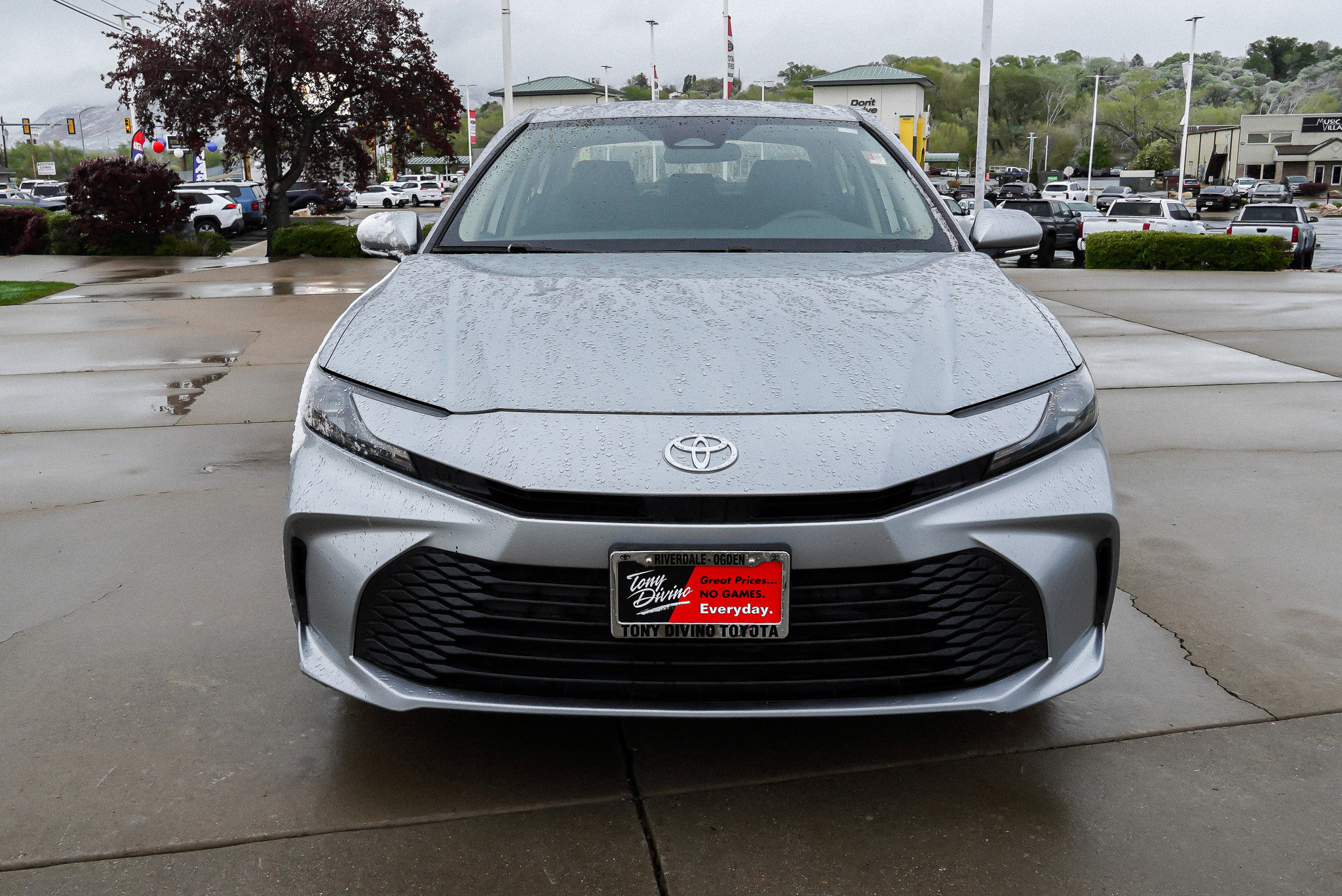 Certified 2025 Toyota Camry LE AWD/4WD image 3
