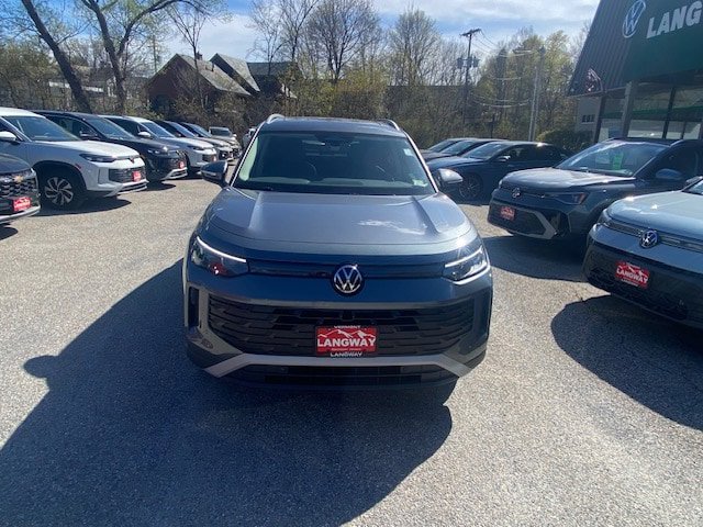 New 2026 Volkswagen Tiguan SE AWD/4WD image 2