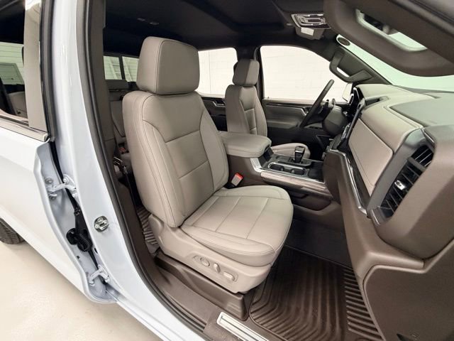 Certified 2026 Chevrolet Silverado 1500 LTZ w/ LTZ Convenience Package II image 30
