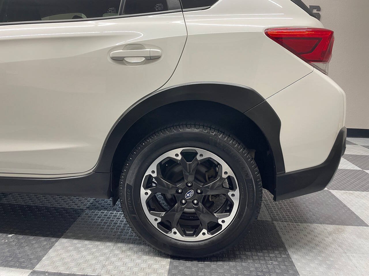 Used 2023 Subaru Crosstrek 2.0i AWD/4WD image 13