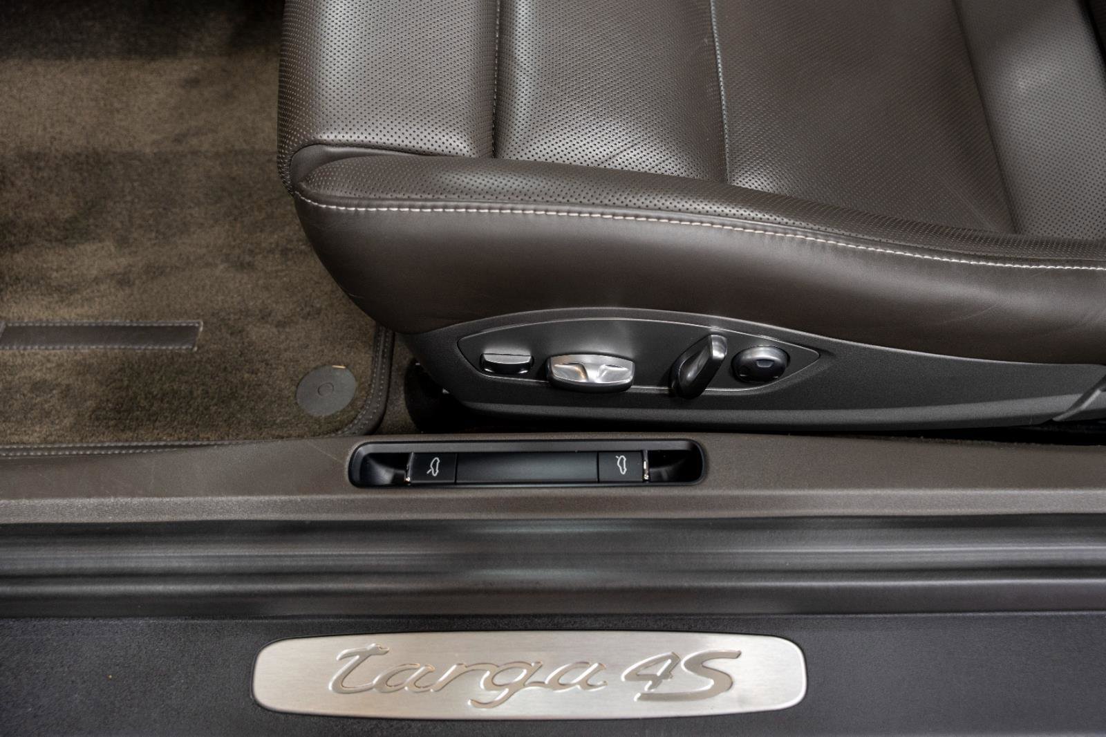 Used 2017 Porsche 911 Targa 4S image 82