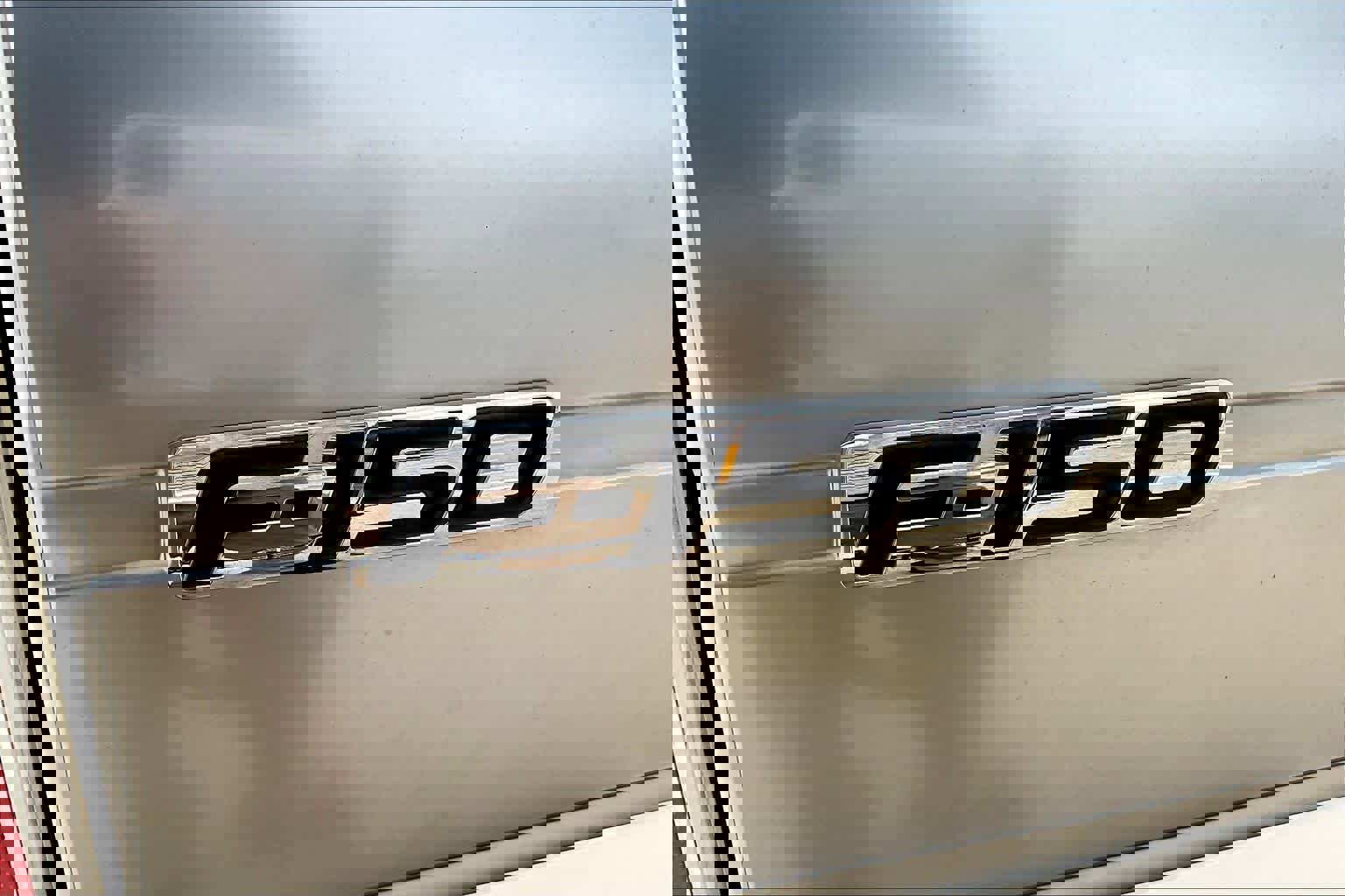 Used 2013 Ford F150 Platinum image 10