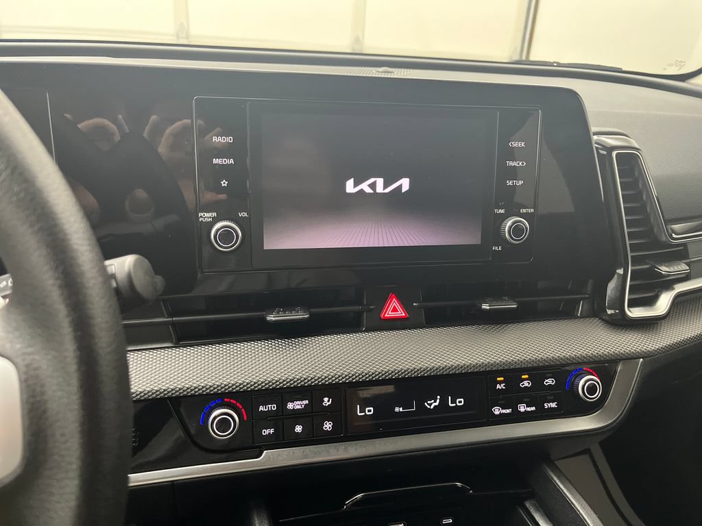 Used 2023 Kia Sportage LX AWD/4WD image 19
