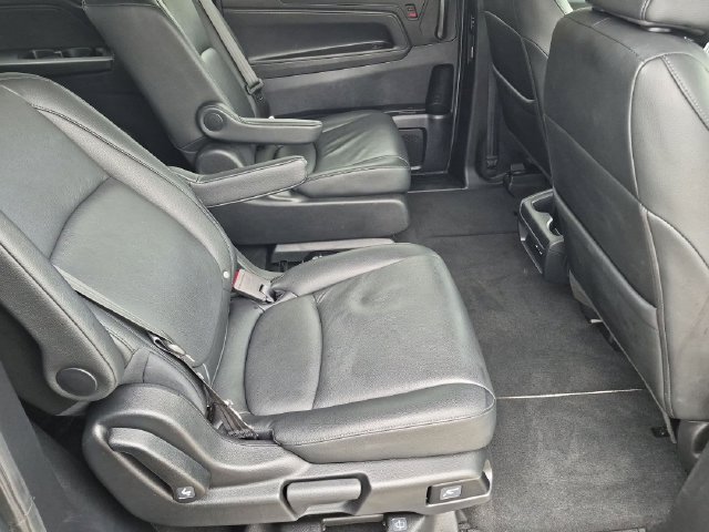 Used 2025 Honda Odyssey EX-L image 32