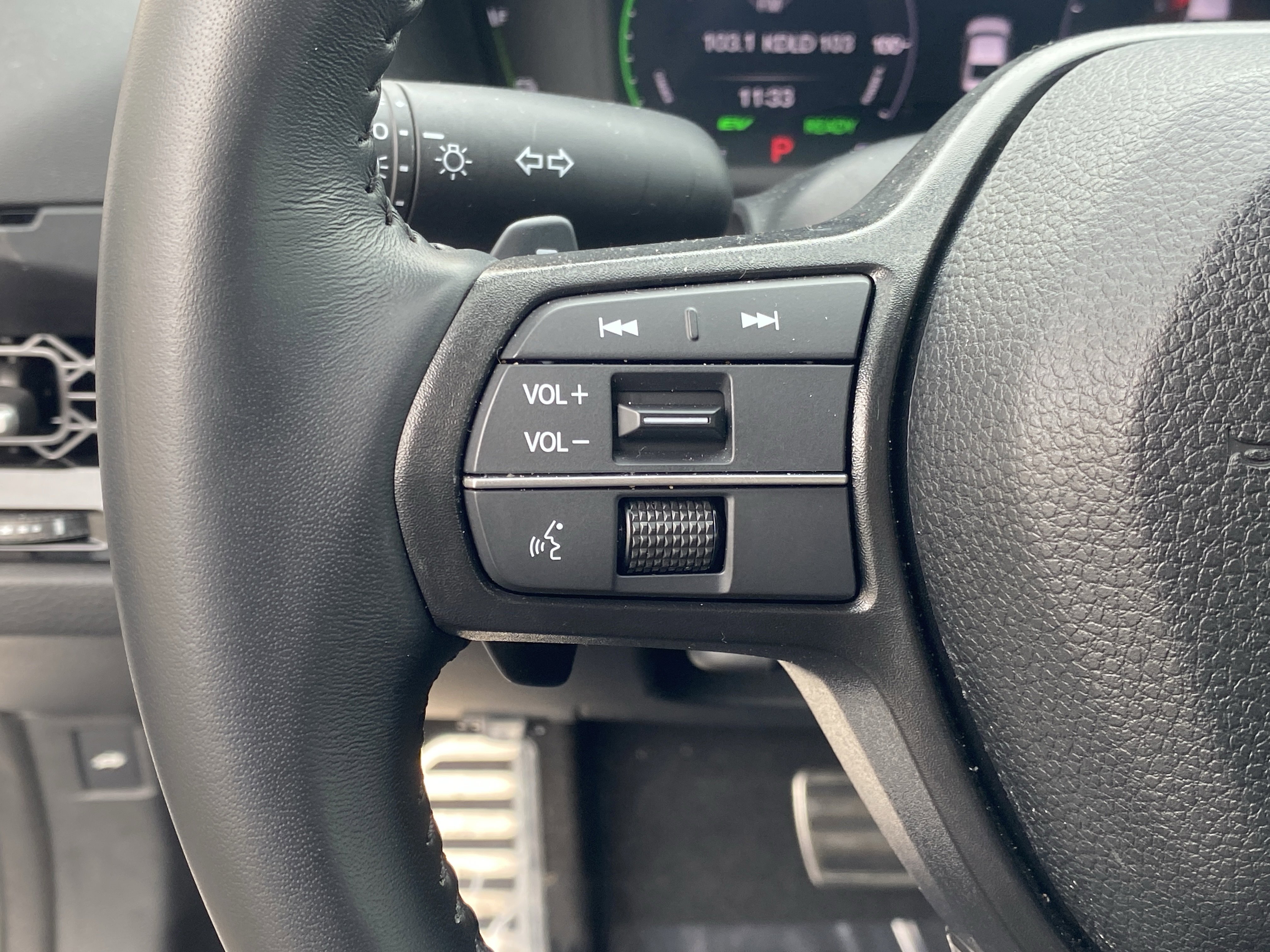 Used 2025 Honda Accord Sport image 26