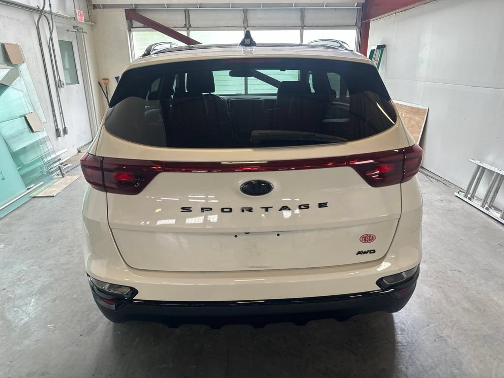Used 2022 Kia Sportage Nightfall Edition AWD/4WD image 4