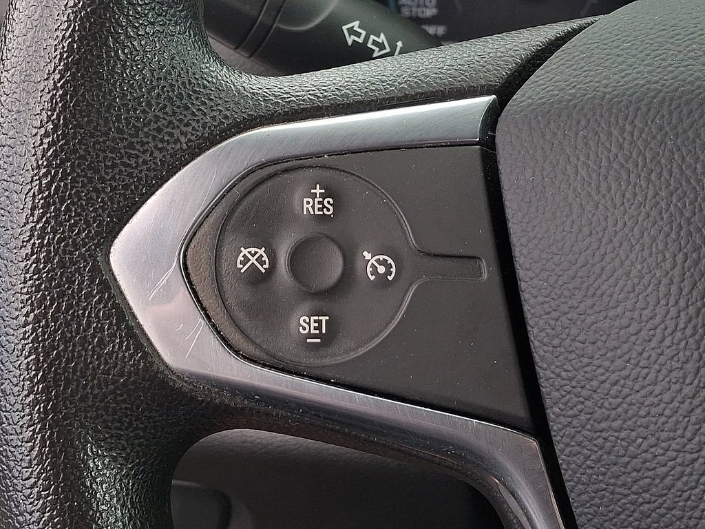 Used 2021 Chevrolet Traverse LS FWD image 17