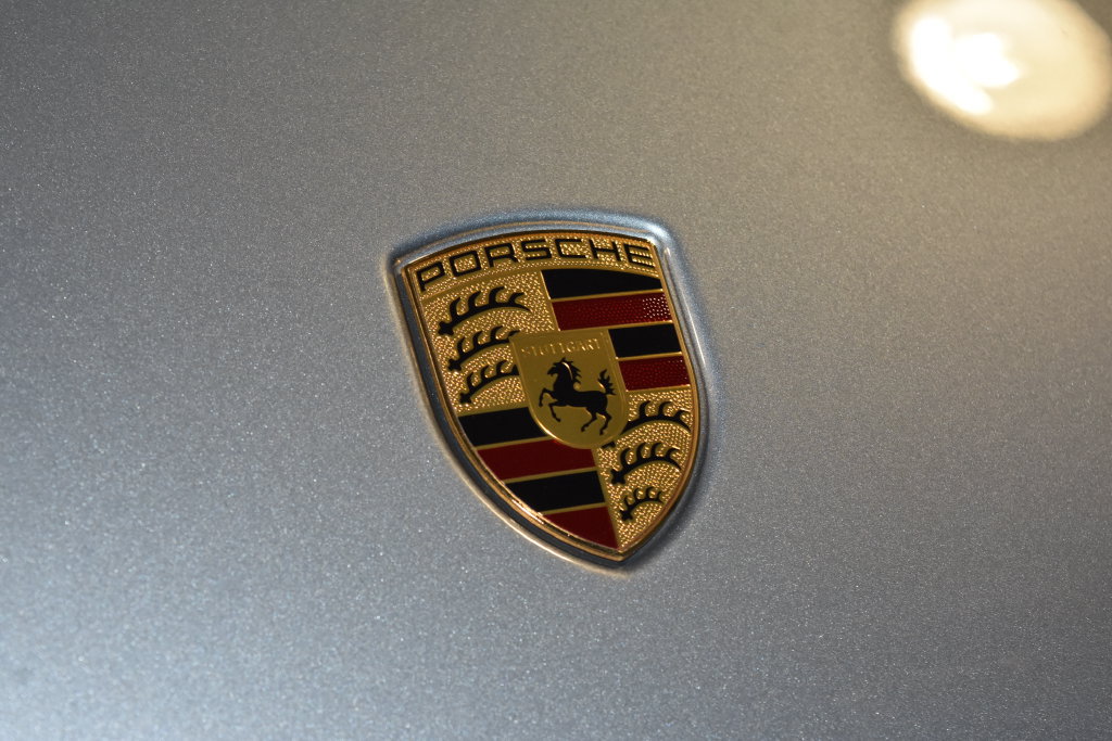Certified 2026 Porsche Macan AWD/4WD image 25