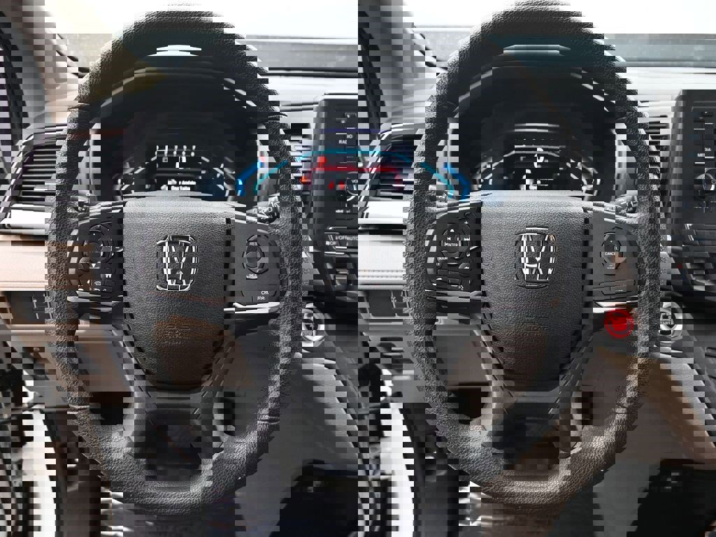 Used 2019 Honda Odyssey LX image 10