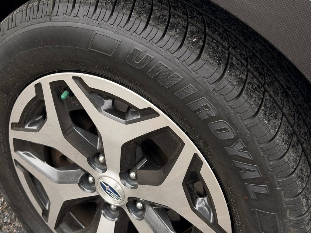 Used 2019 Subaru Forester Premium w/ All-Weather Package image 28