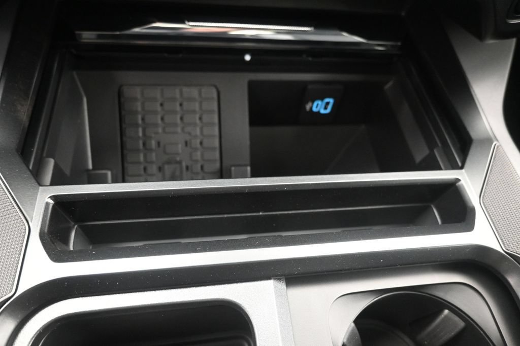New 2026 Ford F250 Lariat w/ Black Appearance Package AWD/4WD image 30