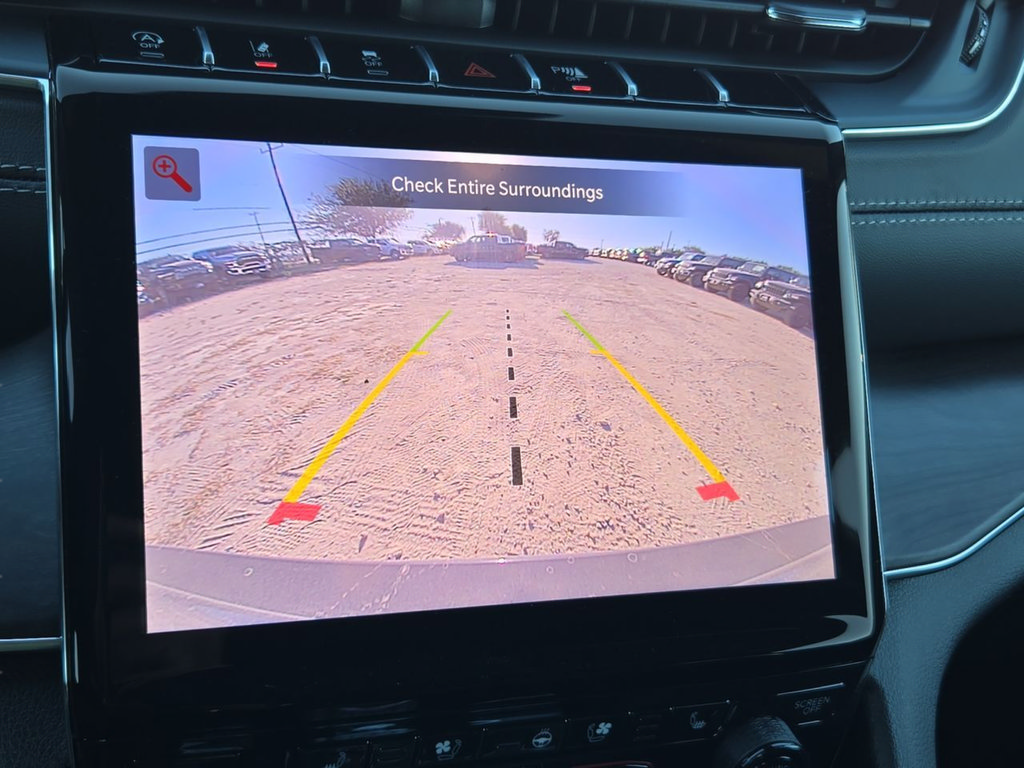 New 2025 Jeep Grand Cherokee L Overland w/ Trailer Tow Package AWD/4WD image 38