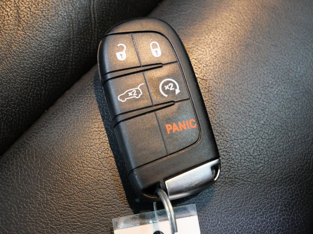 Used 2022 Dodge Durango GT image 30