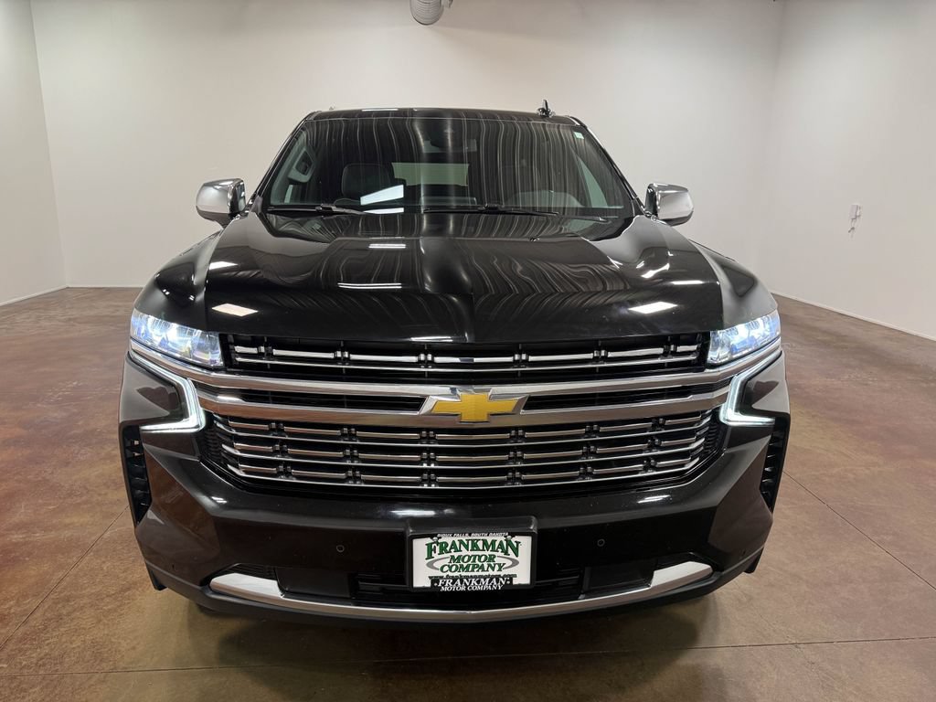 Used 2024 Chevrolet Suburban Premier AWD/4WD image 40
