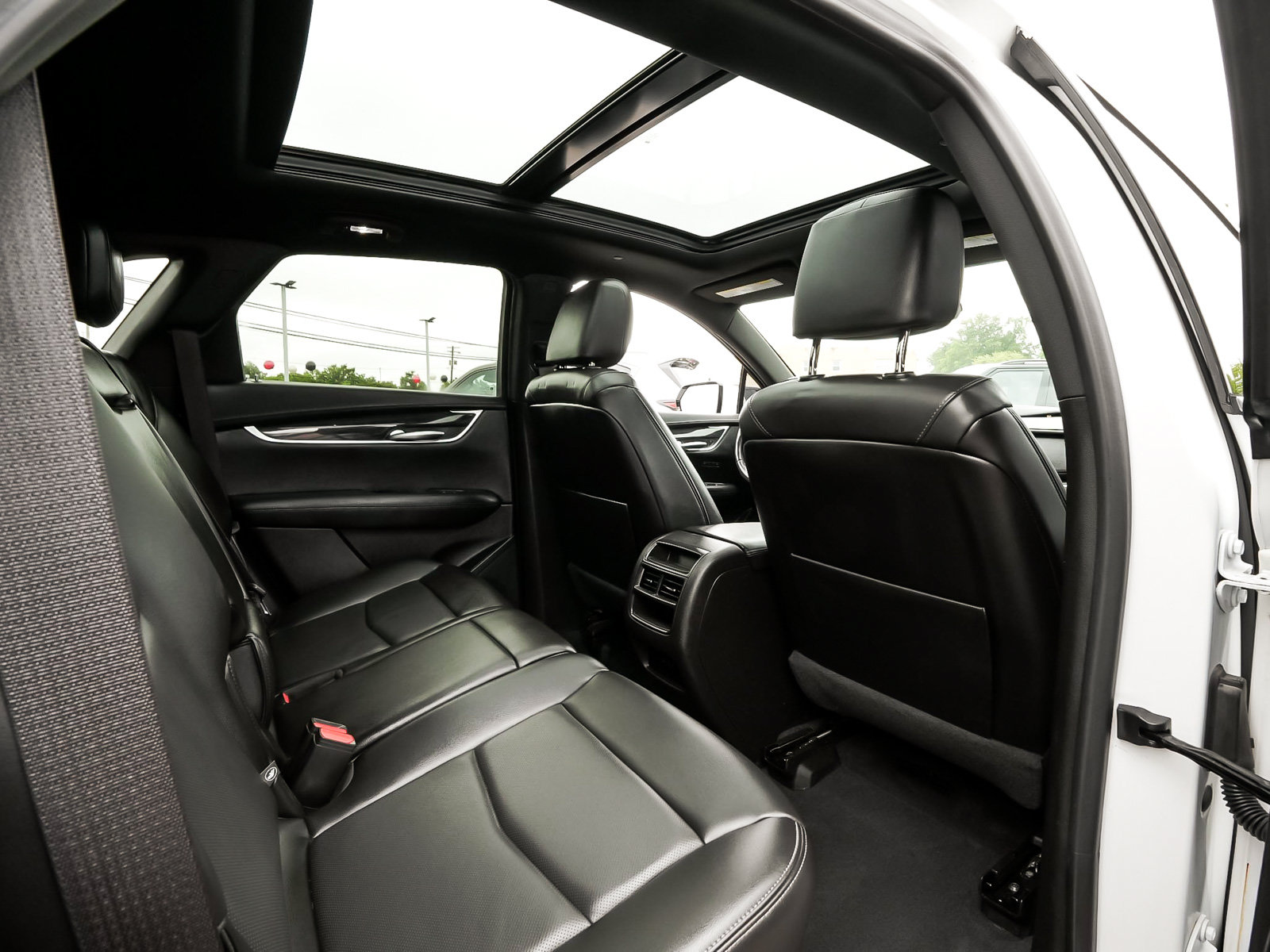 Used 2022 Cadillac XT5 Premium Luxury AWD/4WD image 43